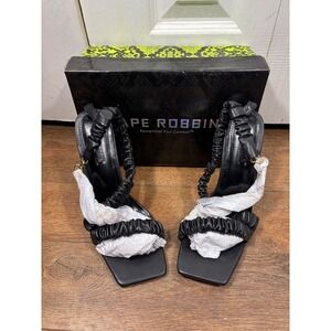 Cape Robbin Imogen‎ Black Square Toe Ruched Strappy Gold Heel Sandals Size 9